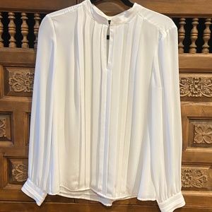 White House Black Market Sheer White Blouse Size 8